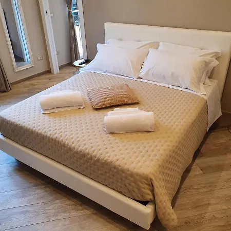 Le Ochette Di Apartmán Stresa