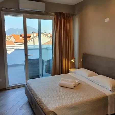 Le Ochette Di 스트레사